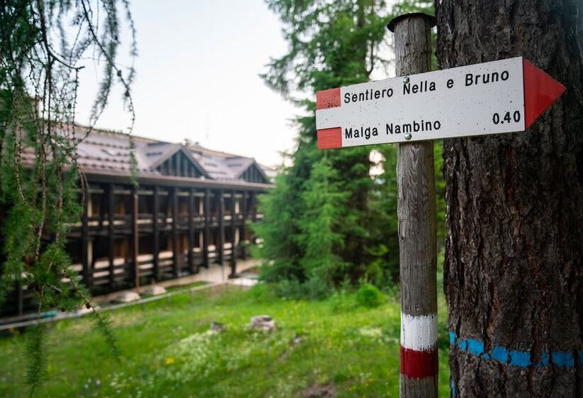 هتل Ambiez Residence