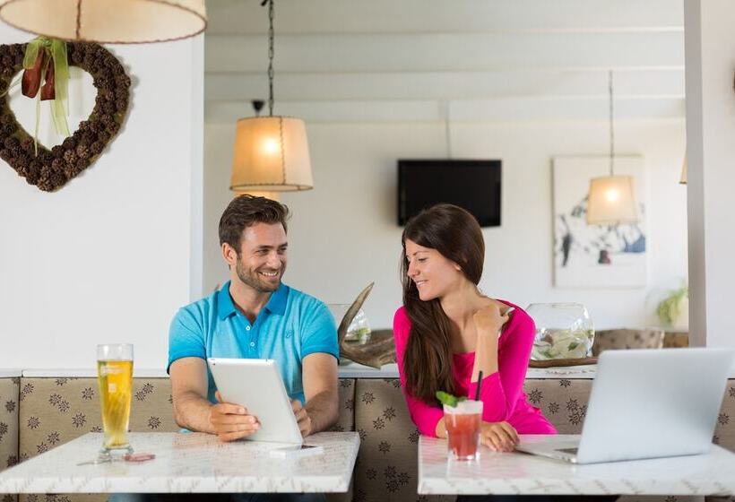 호텔 Ambiez Residence