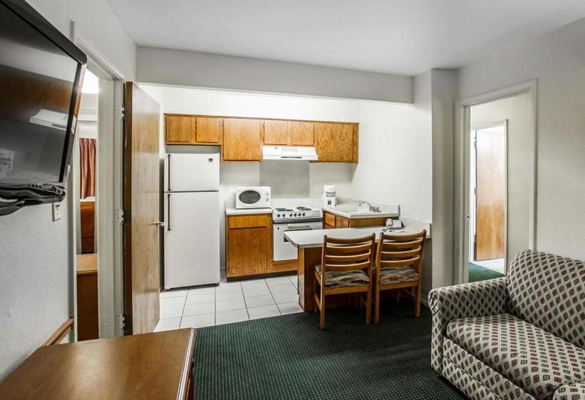 هتل American Inn & Suites Mesa