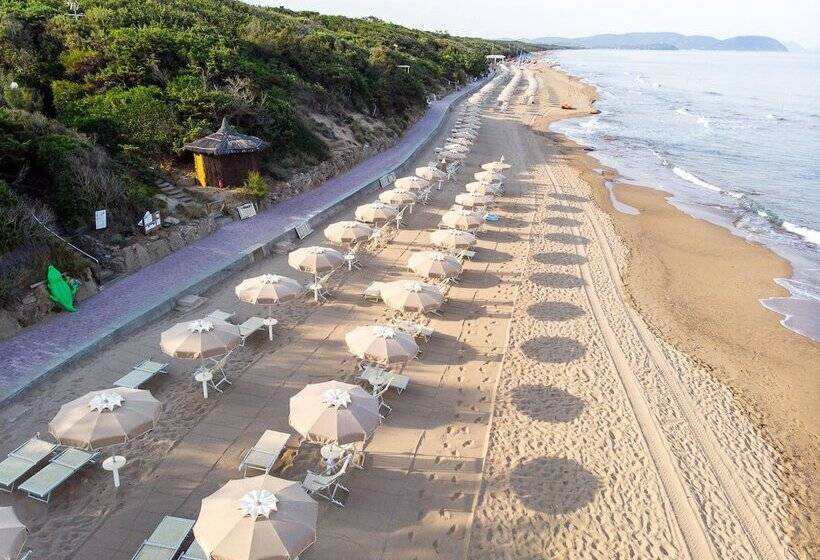 ホテル Riva Degli Etruschi