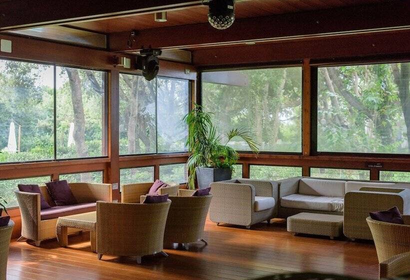 ホテル Riva Degli Etruschi