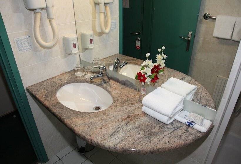 هتل Aquapark Zusterna