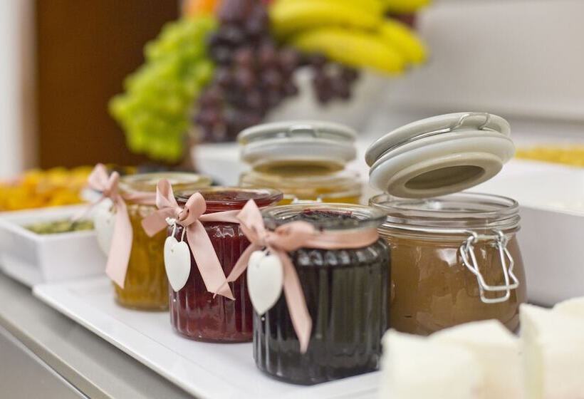 Отель Benefis Boutique