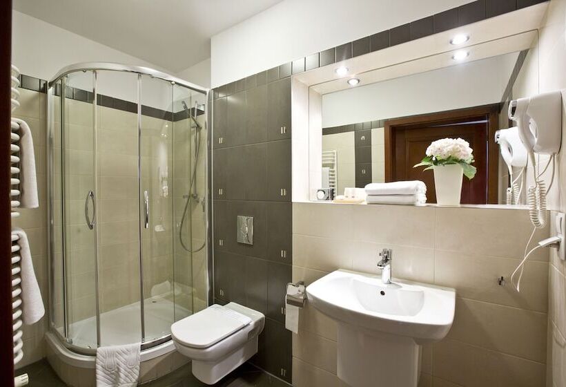 Отель Benefis Boutique