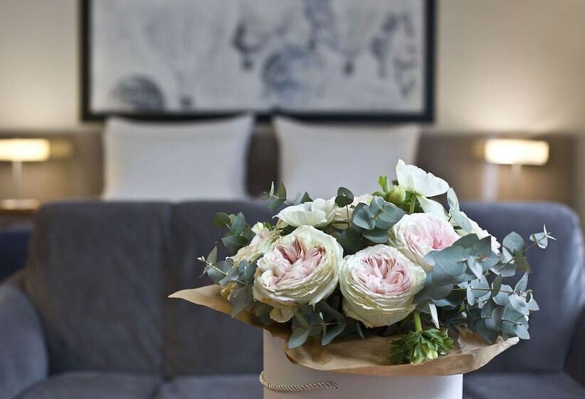 Отель Benefis Boutique