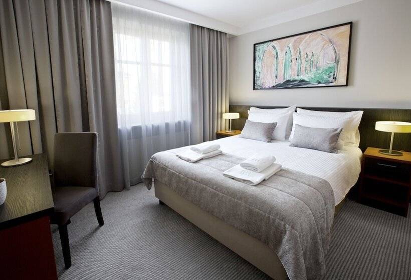 Отель Benefis Boutique