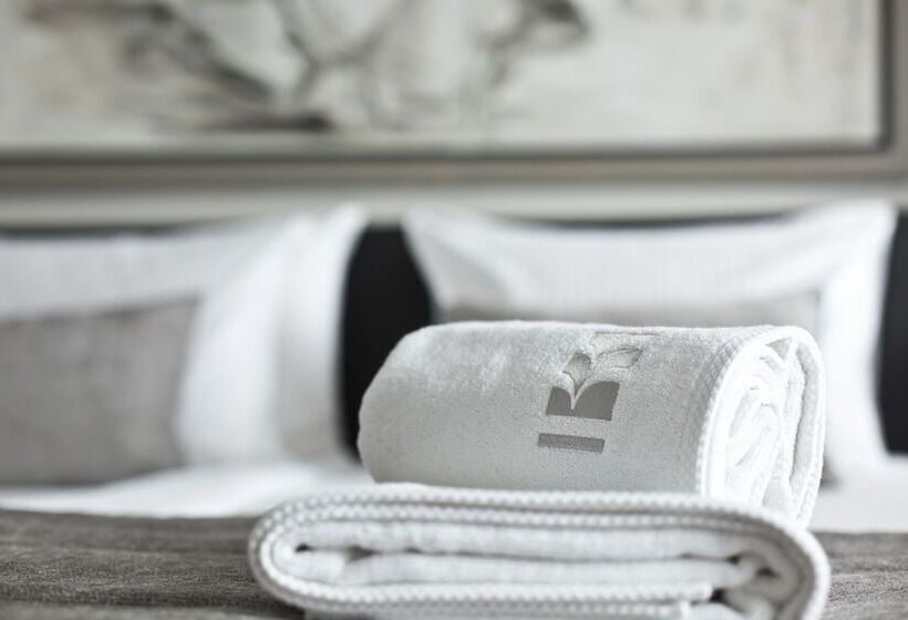 Отель Benefis Boutique