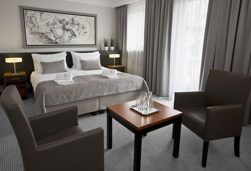 Отель Benefis Boutique