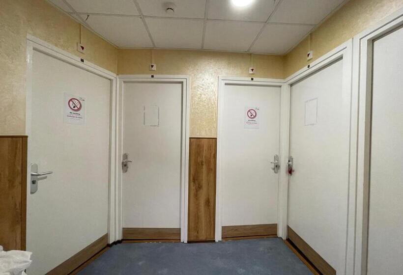 בית מלון כפרי Flex Inn