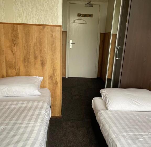 בית מלון כפרי Flex Inn