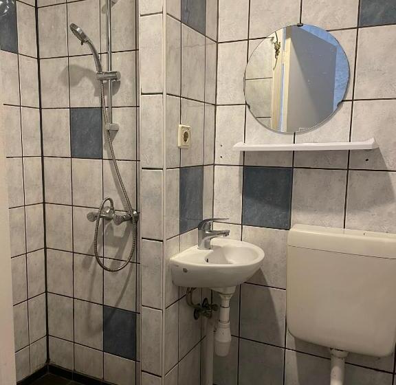 בית מלון כפרי Flex Inn