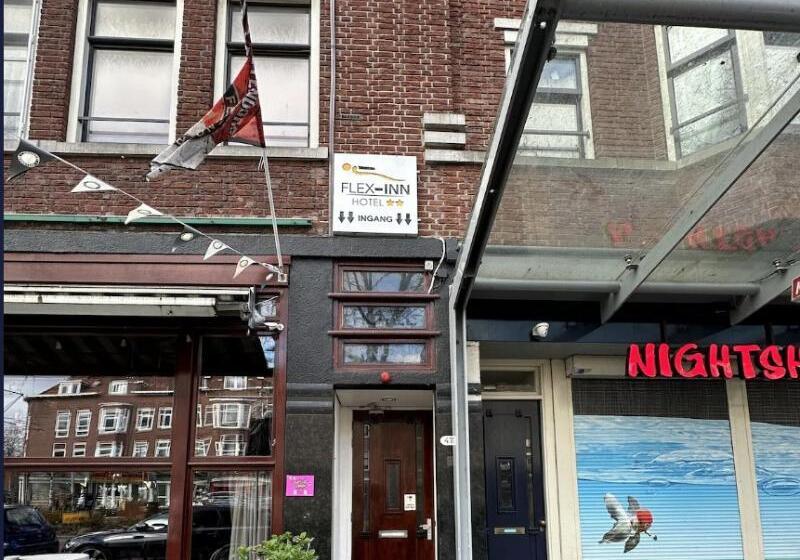 בית מלון כפרי Flex Inn