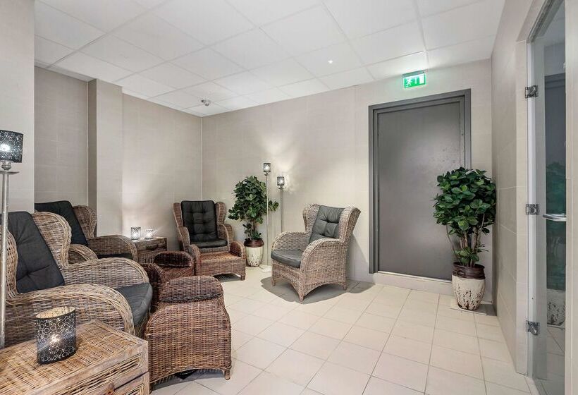 فندق Best Western Plus Savoy Lulea