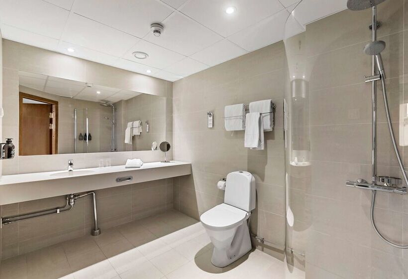 فندق Best Western Plus Savoy Lulea