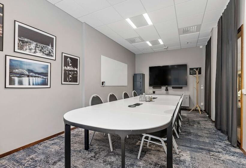 فندق Best Western Plus Savoy Lulea