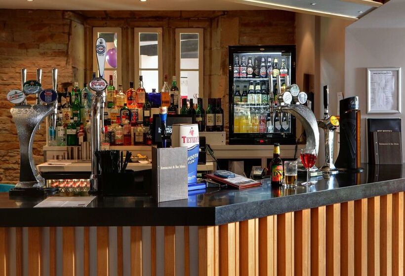 Отель Best Western Plus Lancashire Manor