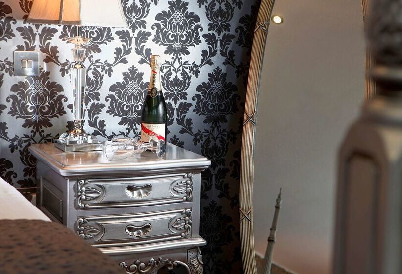 Отель Best Western Plus Lancashire Manor