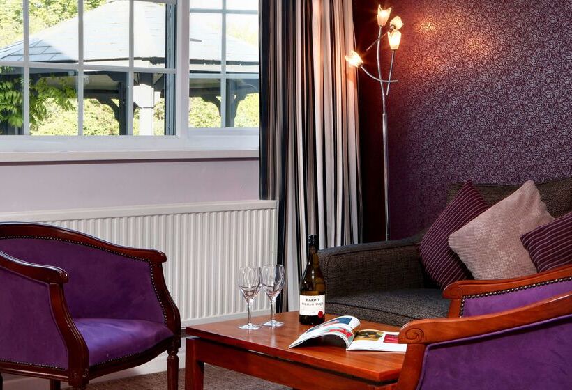 Отель Best Western Plus Lancashire Manor