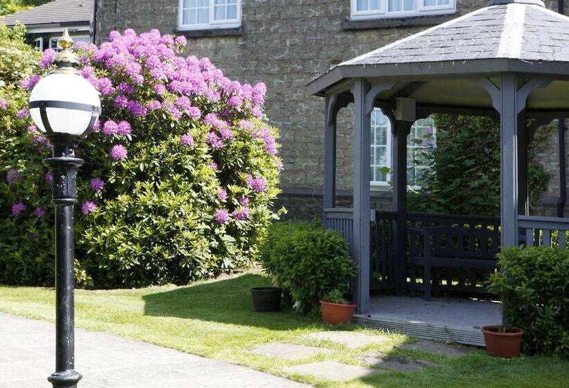 Отель Best Western Plus Lancashire Manor