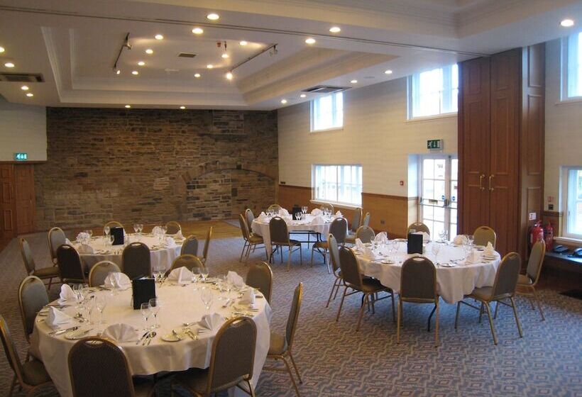 Отель Best Western Plus Lancashire Manor