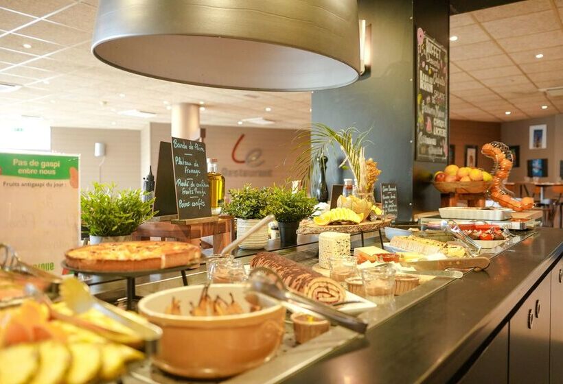 Отель Campanile Paris Cdg Airport Villepinte