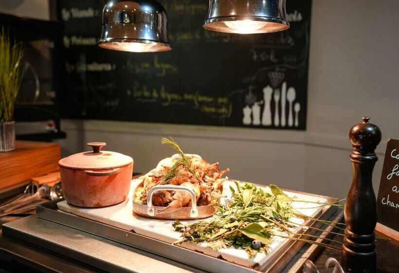 Отель Campanile Paris Cdg Airport Villepinte