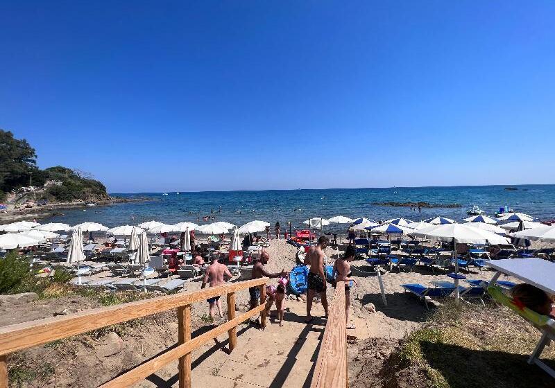 호텔 Cefalù Resort   Sporting Club