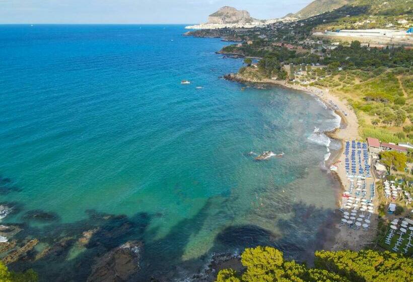 호텔 Cefalù Resort   Sporting Club