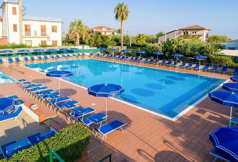 호텔 Cefalù Resort   Sporting Club