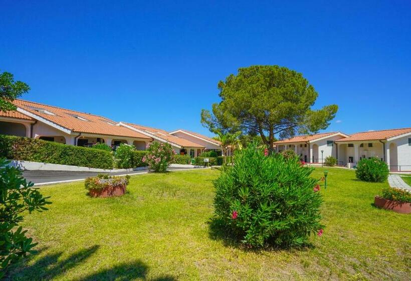 호텔 Cefalù Resort   Sporting Club