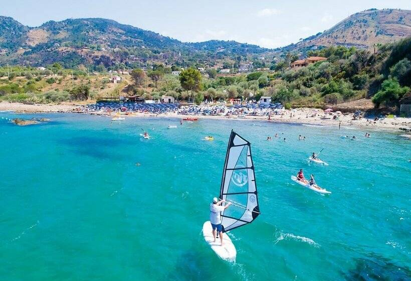 호텔 Cefalù Resort   Sporting Club