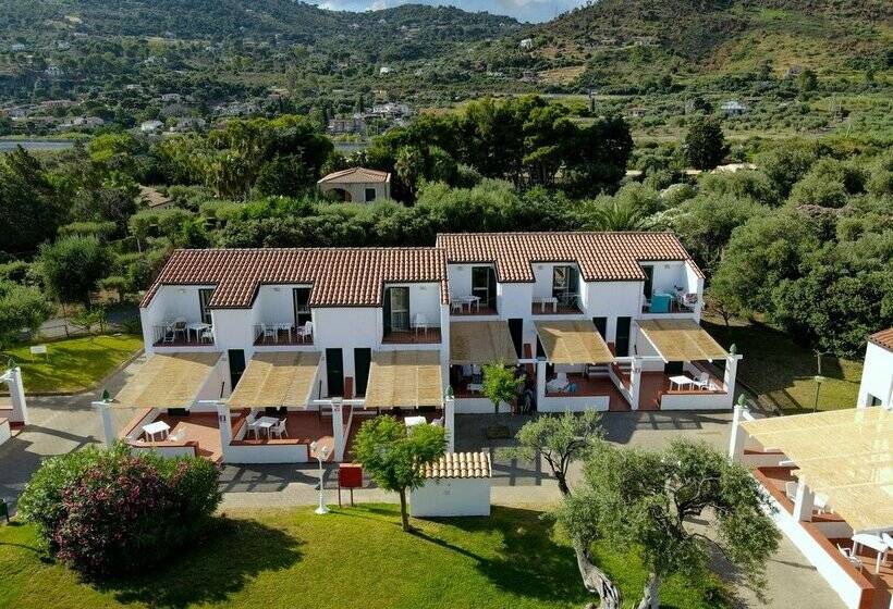 호텔 Cefalù Resort   Sporting Club