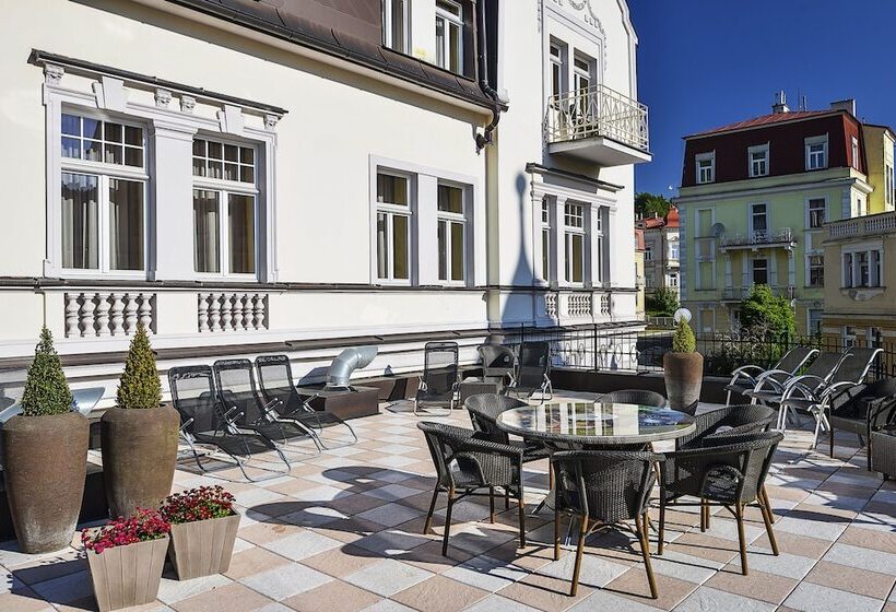 ホテル Continental