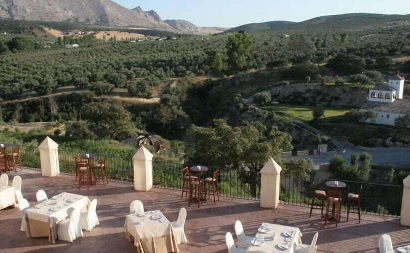 Отель DWO Convento De La Magdalena