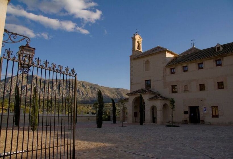 Отель DWO Convento De La Magdalena