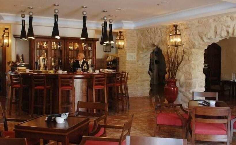 Отель DWO Convento De La Magdalena