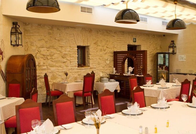 Отель DWO Convento De La Magdalena