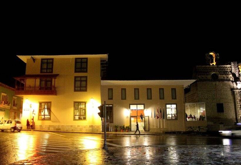 هتل Costa Del Sol Wyndham Cajamarca