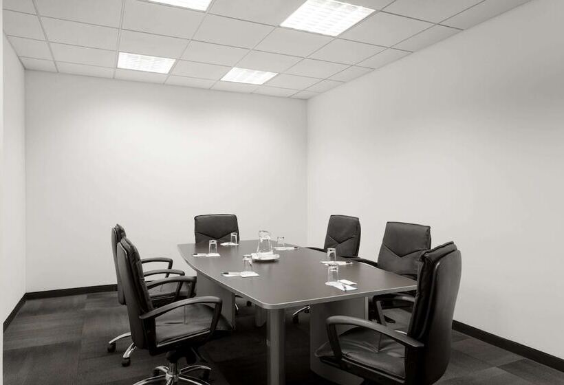 酒店 Costa Del Sol Wyndham Lima Airport