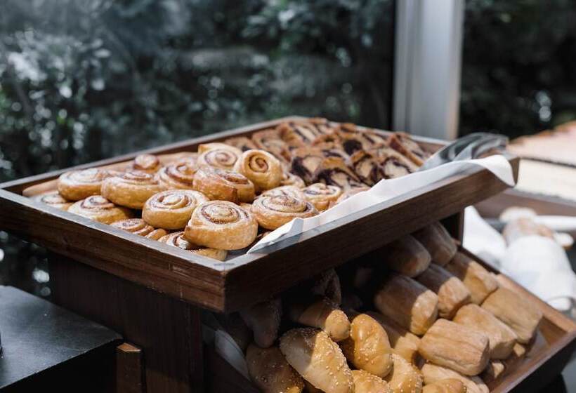 酒店 Costa Del Sol Wyndham Lima Airport