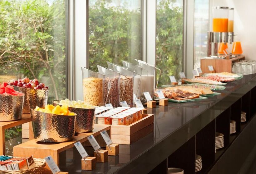 酒店 Costa Del Sol Wyndham Lima Airport