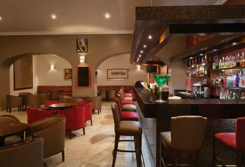 ホテル Costa Del Sol Wyndham Piura