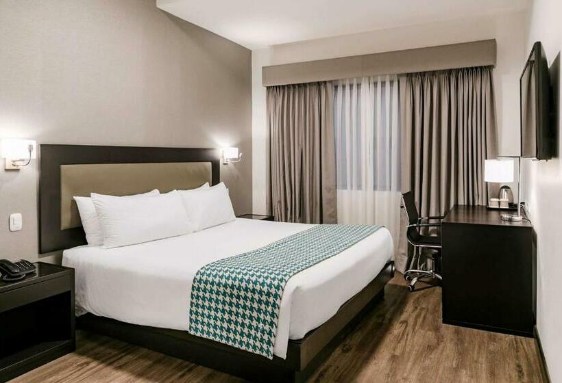 ホテル Costa Del Sol Wyndham Piura