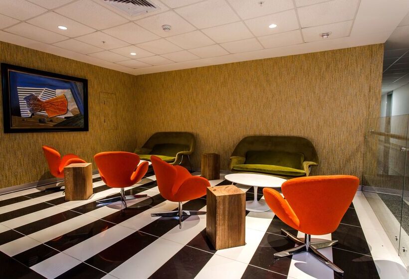 هتل Costa Del Sol Wyndham Tumbes