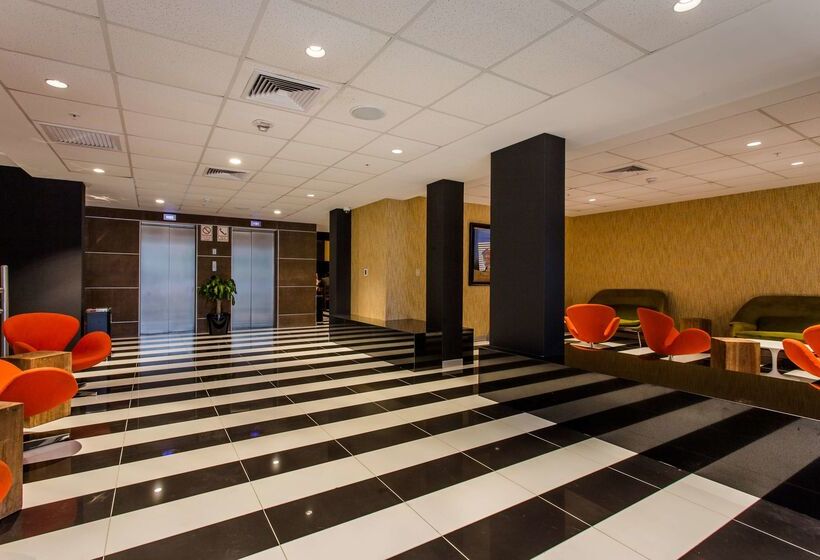 هتل Costa Del Sol Wyndham Tumbes