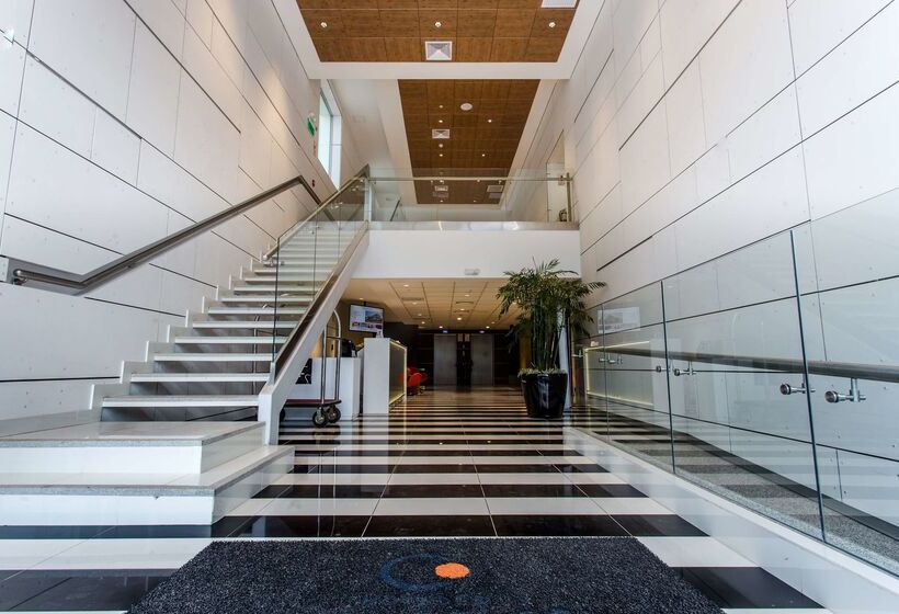 هتل Costa Del Sol Wyndham Tumbes