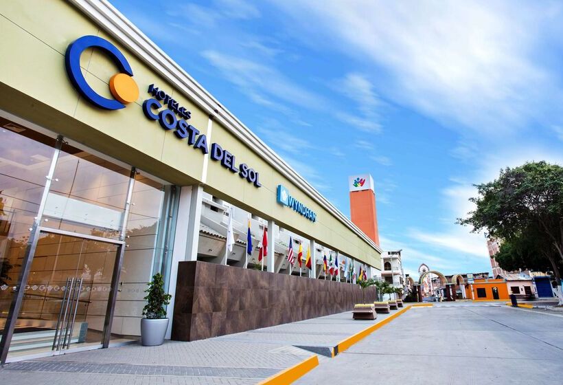 هتل Costa Del Sol Wyndham Tumbes