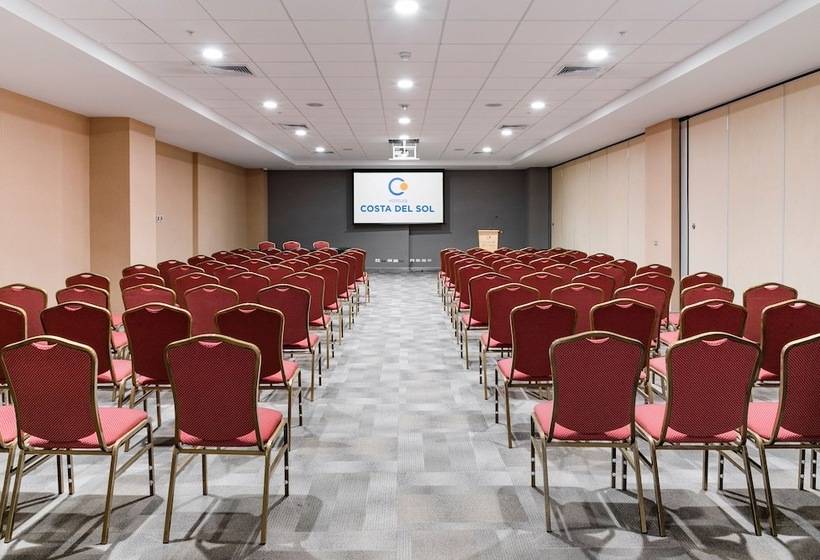 هتل Costa Del Sol Wyndham Tumbes