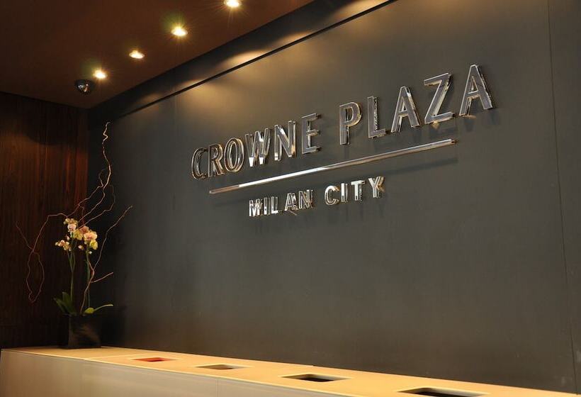 هتل Crowne Plaza Milan City, An Ihg