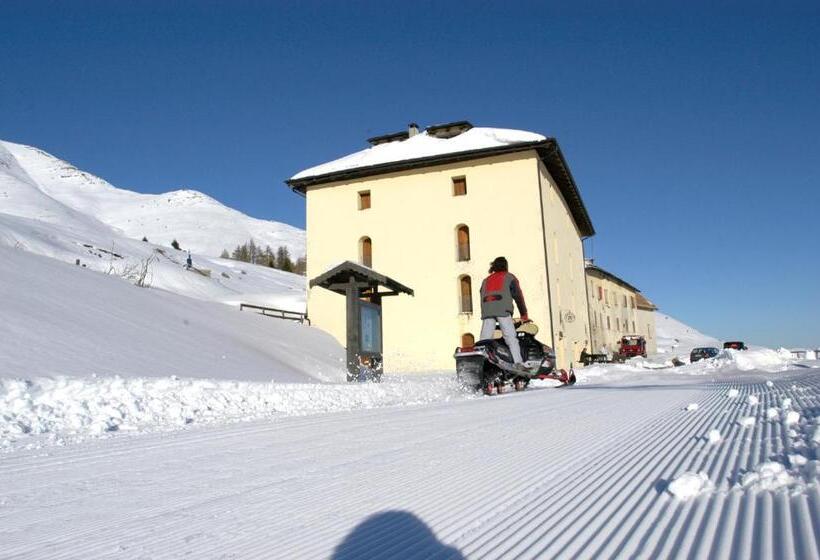 בית מלון כפרי Dimora Storica La Mirandola